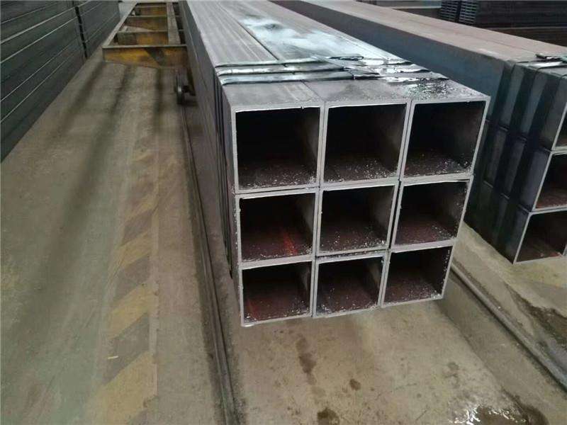 直角方管.jpg 直角方管.jpg